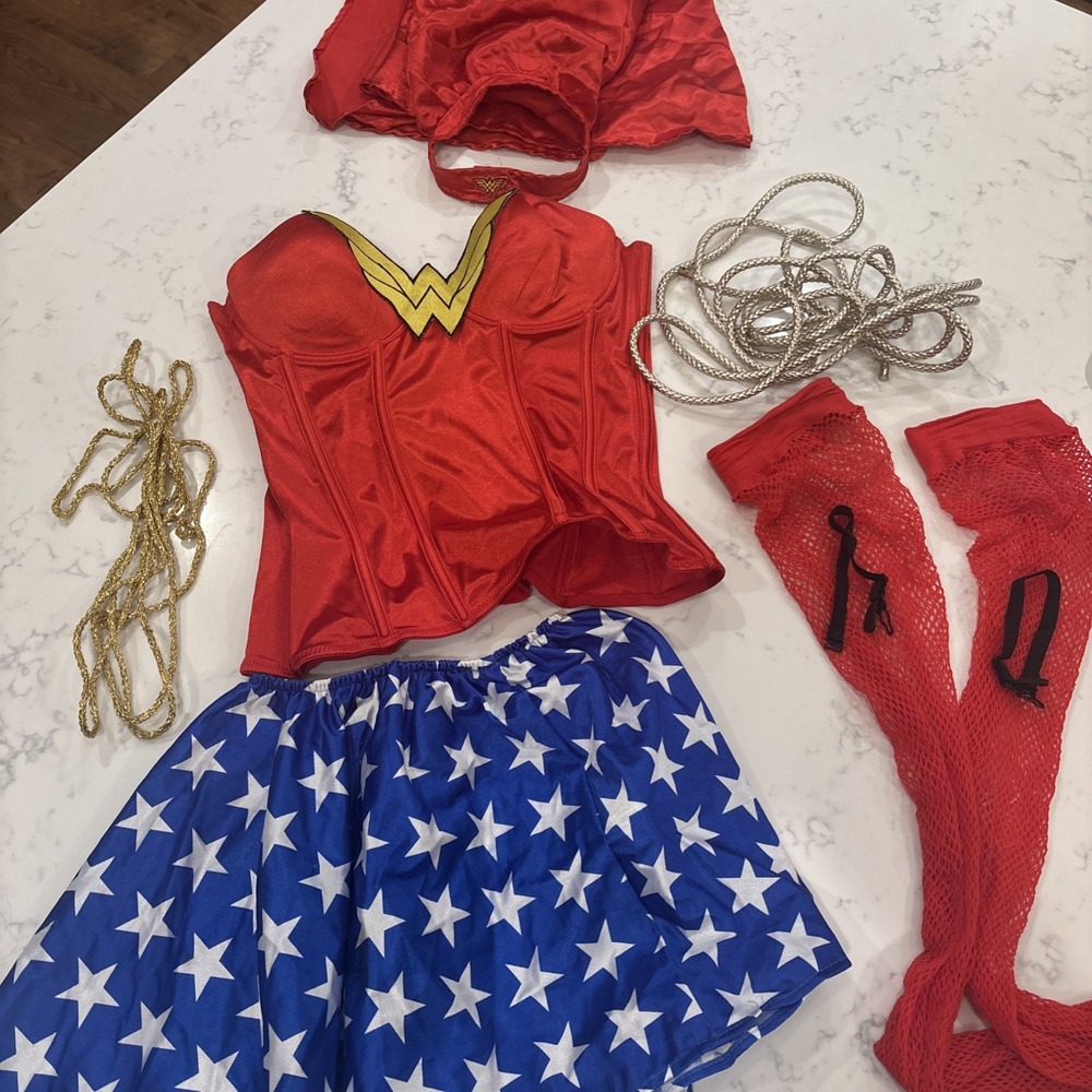 Wonder Woman Secret Wishes Costume Missing Arm Bands & Tiara Substitute Belt MED